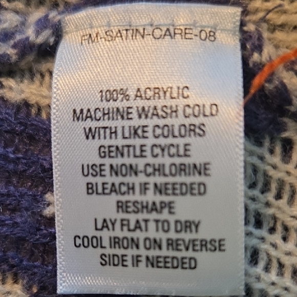 Indigo Multicolor Patterned Hoodie - Picture 4 of 4